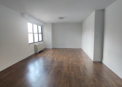 3rd Ave/81 - Photo 1