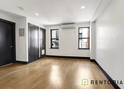 202 Scholes Street - Photo 1