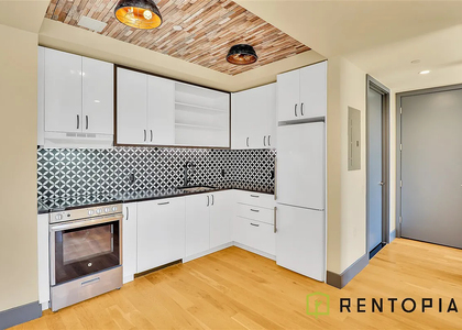 340 Evergreen - Photo 1