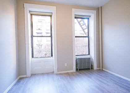  - Photo 1