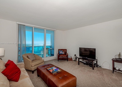 2301 Collins Ave - Photo 1