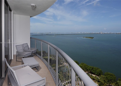 1750 N Bayshore Dr - Photo 1