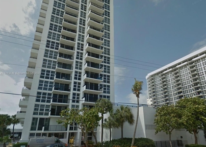 525 N Ocean Blvd - Photo 1