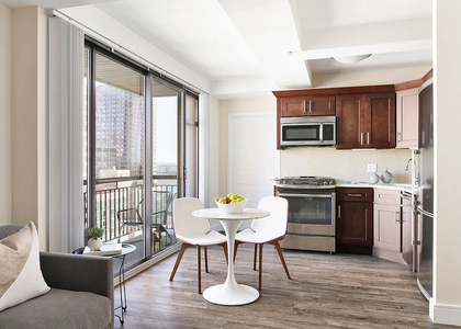 East 91st Street - Photo 1