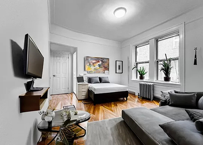 117 West 13th Street - Photo 1