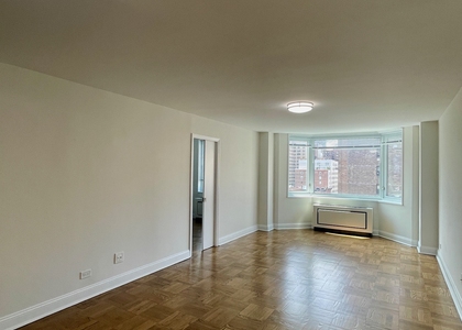 E 71st St / 1st Avenue - Photo 1