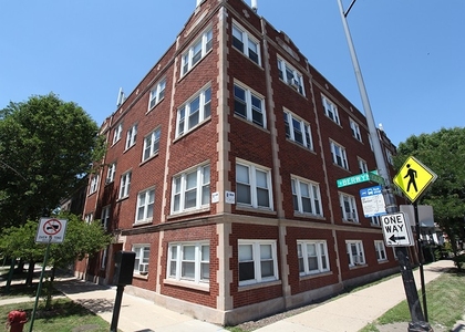 1604 W Berwyn - Photo 1