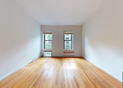 East 83 Street NO FEE/ONE MONT - Photo 1