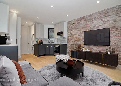 340 East 55th Street - Photo 1
