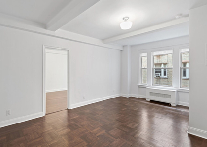 Charles Street & Hudson - Photo 1