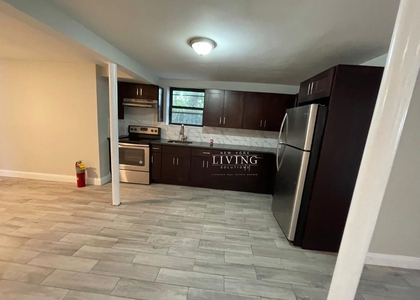 Burchell Avenue - Photo 1