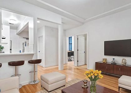 Fulton Street - Photo 1