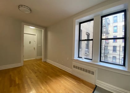 40 Thayer Street - Photo 1