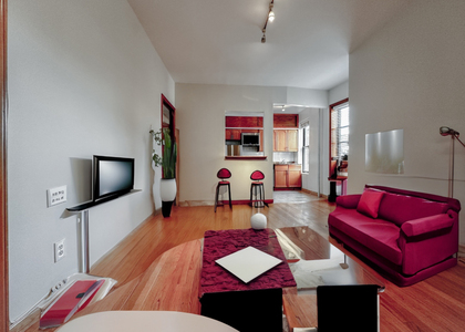 78 Bank Street - Photo 1