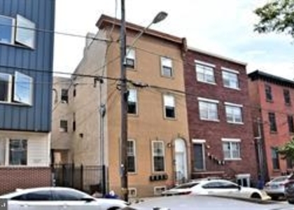 1325 N Franklin St - Photo 1