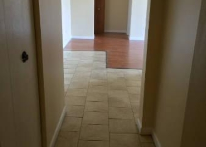 N Clarendon Ave - Photo 1