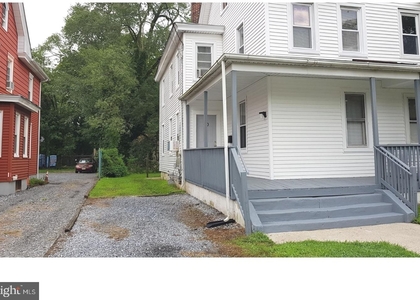 40 Delsea Dr N - Photo 1