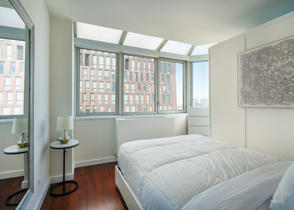 East 34th Street  - Photo 1