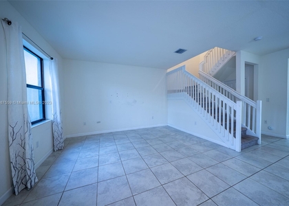 10575 W 33rd Way - Photo 1