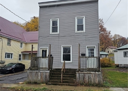 508 Lansing Street - Photo 1