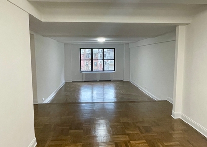 East 38th Street / Lexington - Photo 1