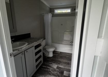 502 Warbler Ave - Photo 1