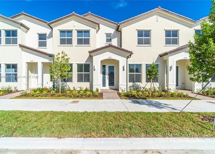 12875 Sw 243 Terr - Photo 1