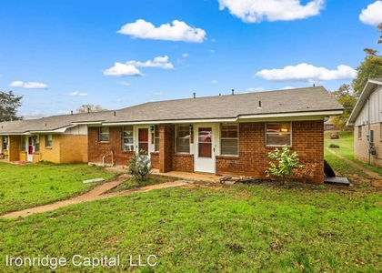 818 West Texas Street - Photo 1