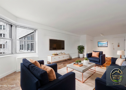 York Avenue - Photo 1