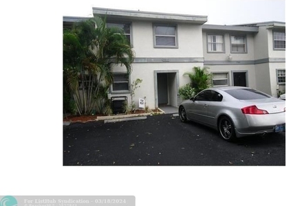 7907 Sw 8th Ct - Photo 1