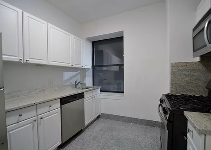 974 St Nicholas Ave - Photo 1