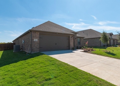 1020 Verde Valley Lane - Photo 1