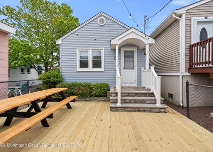 245 Sheridan Avenue - Photo 1