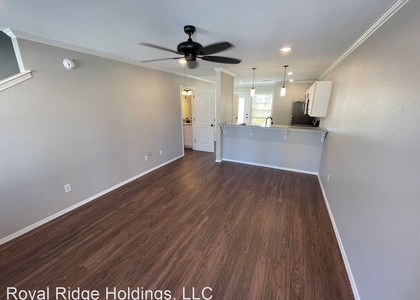 Townhomes 2212 Savannah Street - Photo 1