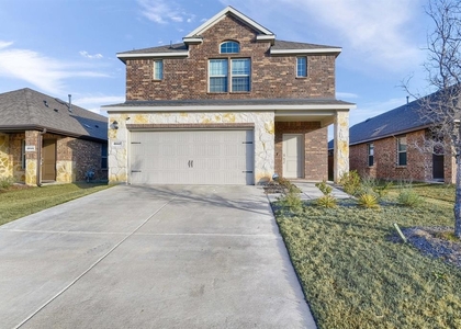 3947 Oak Creek Circle - Photo 1