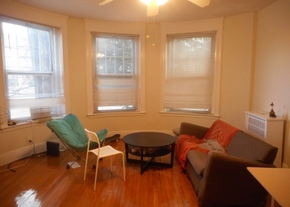 1200 Beacon St - Photo 1