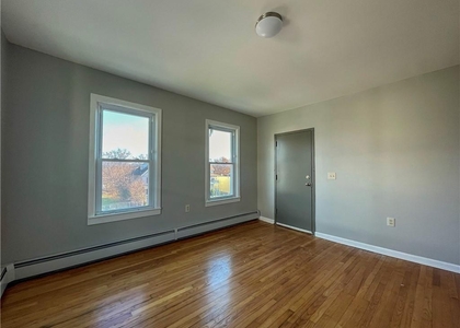 135 Franklin Avenue - Photo 1