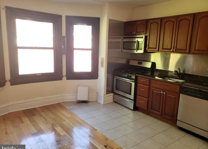 1020 Pine St #3f - Photo 1