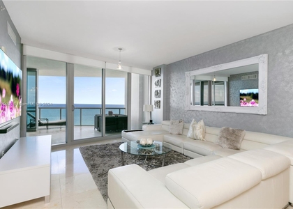 17121 Collins Ave - Photo 1