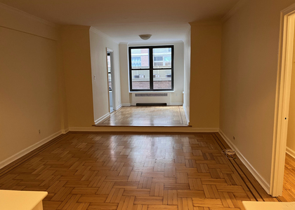 124 East 24th Street - Photo 1