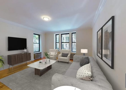 West 92nd St - Photo 1