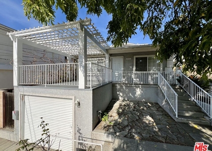 1931 Ruhland Ave - Photo 1