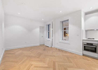 222 West 24th Street - Photo 1