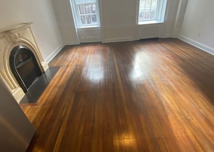 East 65th Street - Photo 1