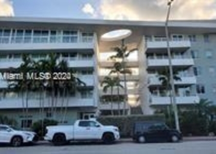 7800 Collins Ave - Photo 1