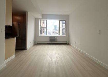 Elizabeth Street - Photo 1