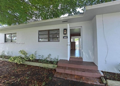 600 Nw 5th Ct - Photo 1