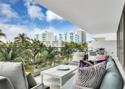 300 Collins Ave - Photo 1