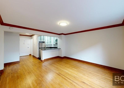 151 West 16th Street - Photo 1