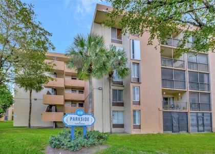 9120 Fontainebleau Blvd - Photo 1